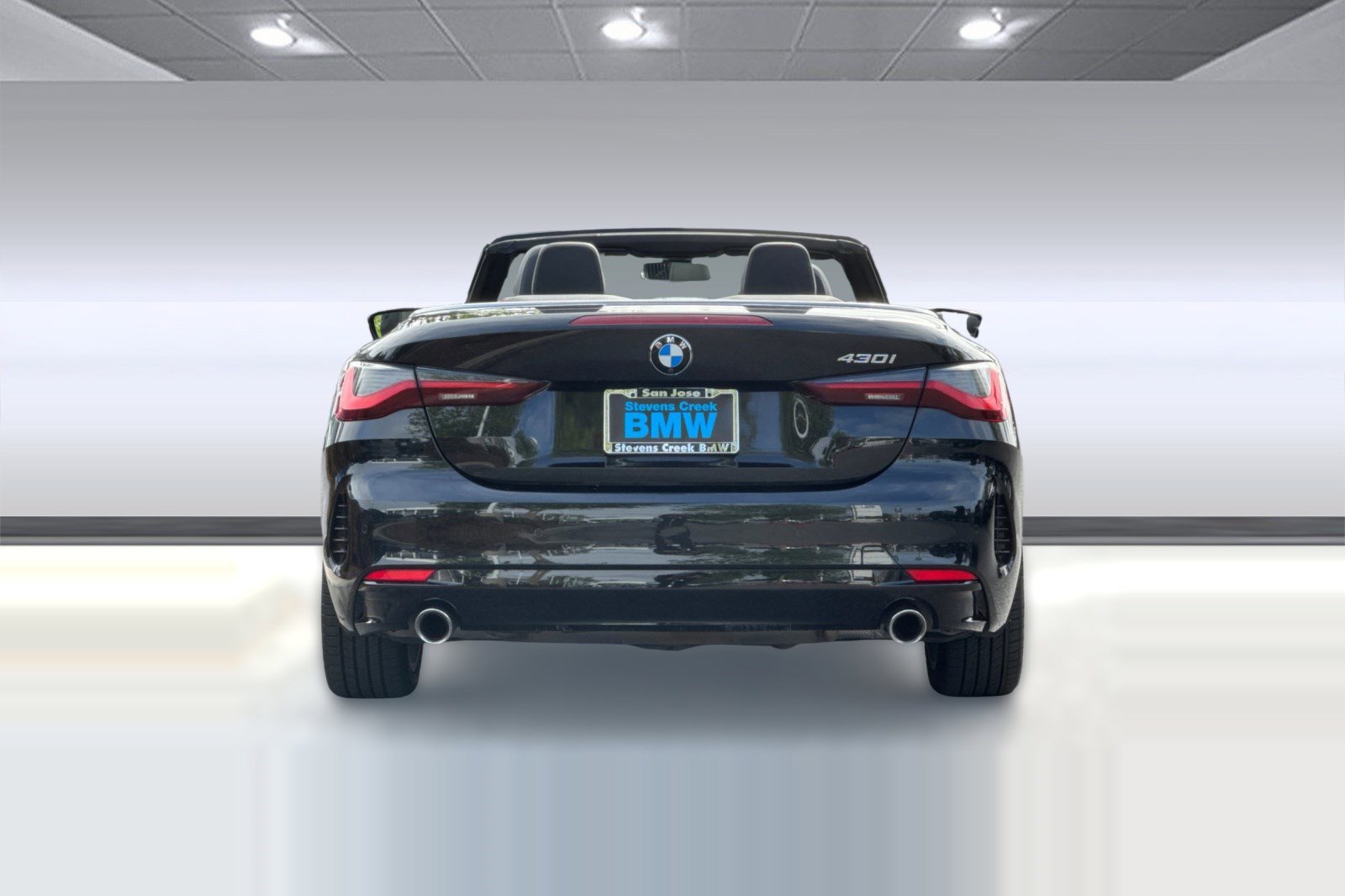 Used 2025 BMW 430i Convertible image 10