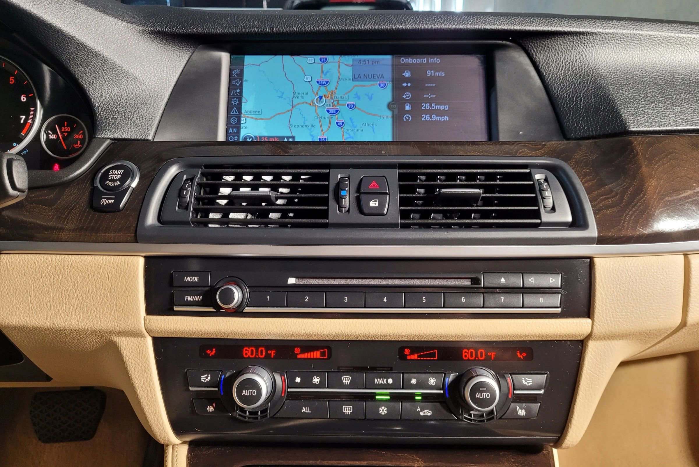 Used 2012 BMW 528i Sedan image 30