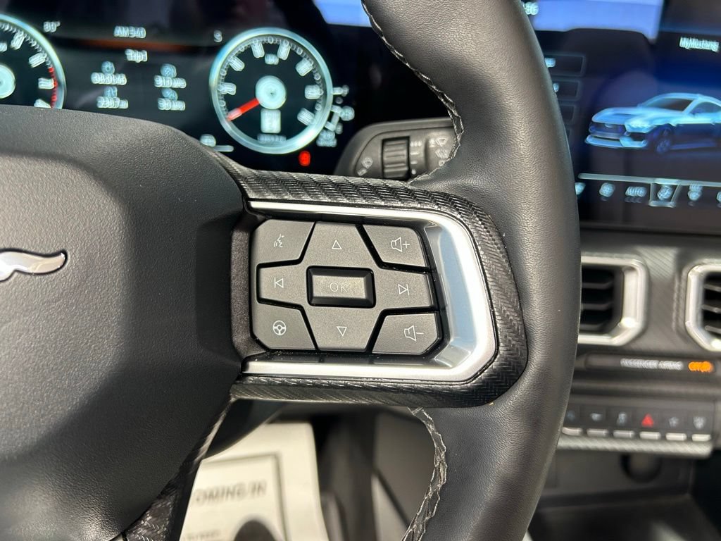 Used 2026 Ford Mustang Premium RWD image 28
