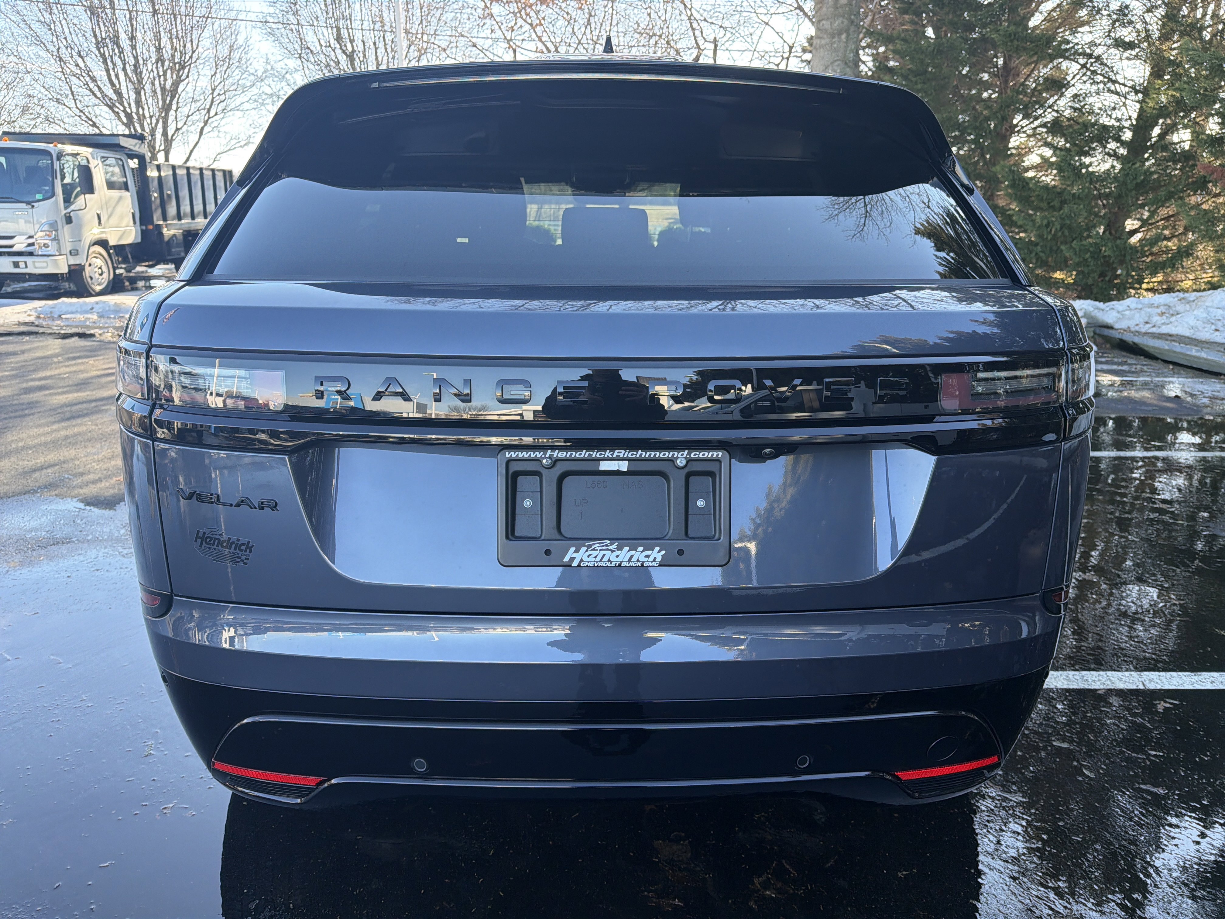 Used 2026 Land Rover Range Rover Velar Dynamic SE image 9