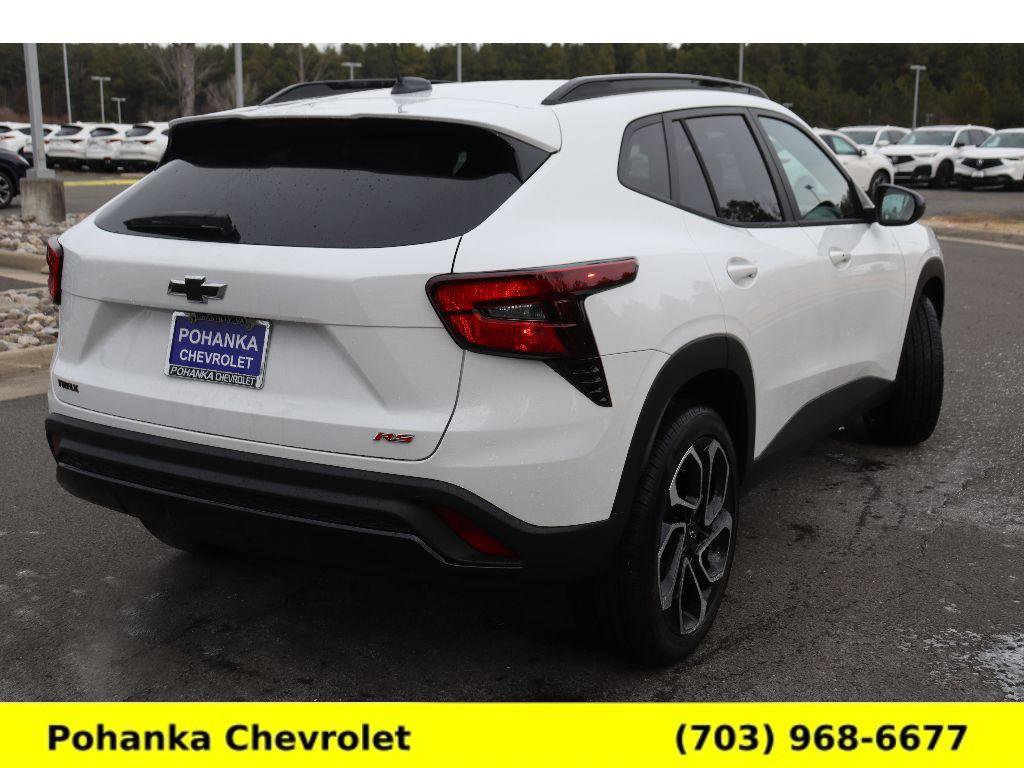 New 2026 Chevrolet Trax RS w/ Sunroof Package image 7