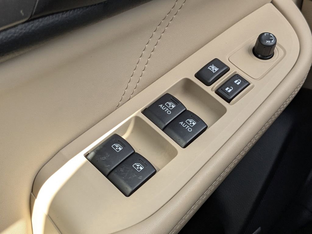 Used 2018 Subaru Legacy 2.5i Limited image 21