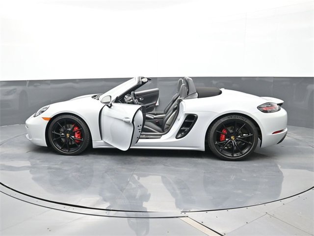 Used 2024 Porsche 718 Boxster S image 26