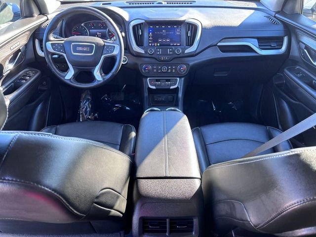 Used 2022 GMC Terrain SLT image 25