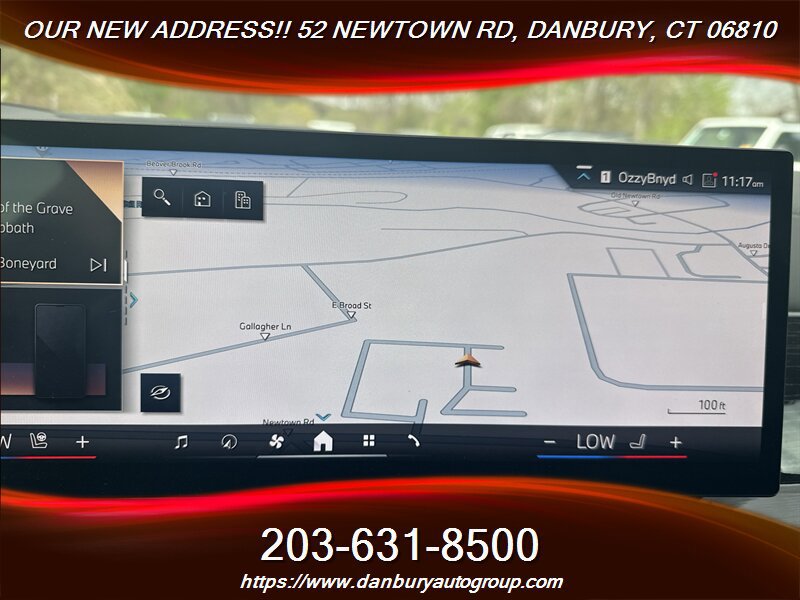 Used 2025 BMW X5 xDrive40i w/ M Sport Package AWD/4WD image 11