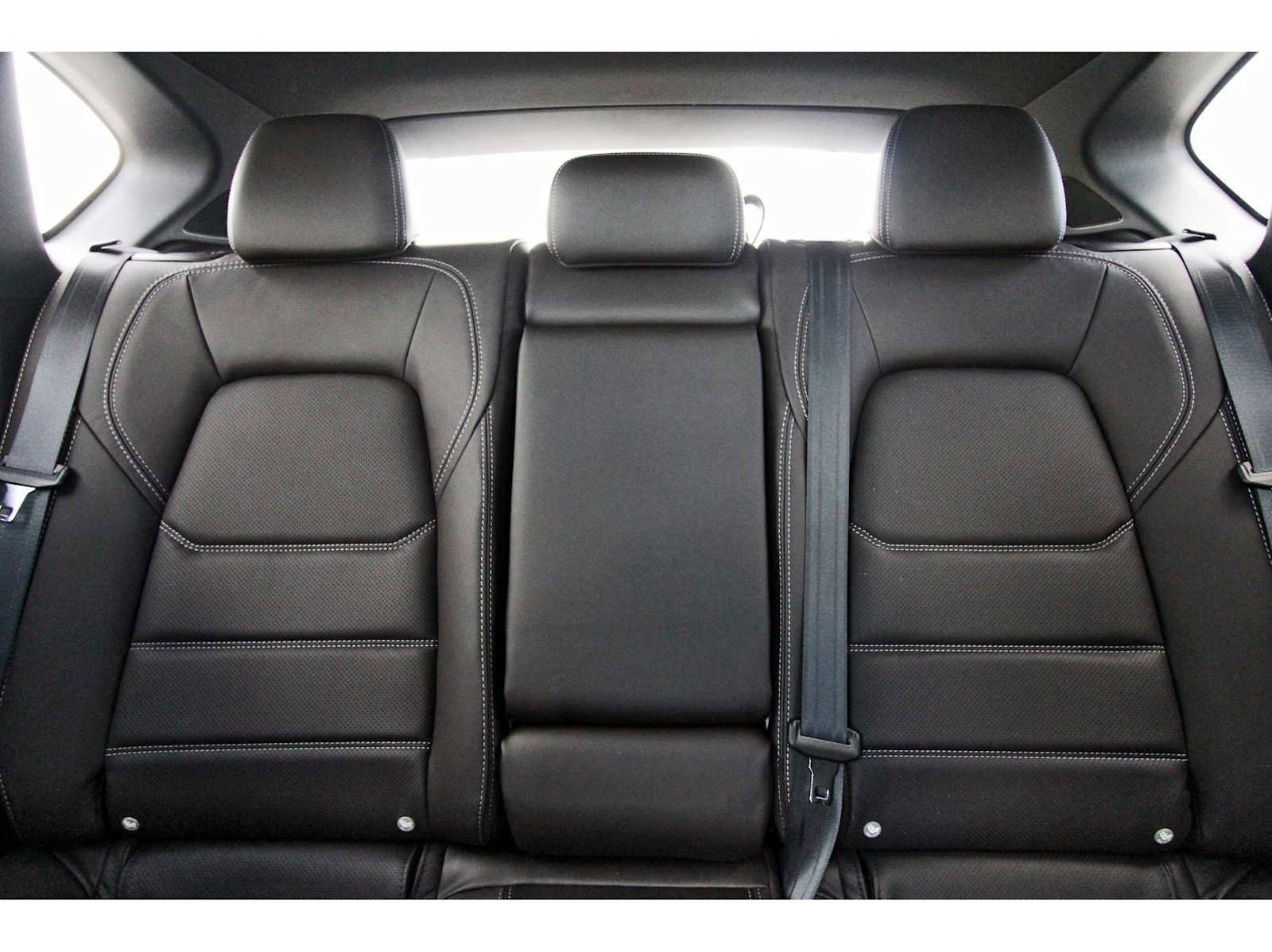 New 2025 MAZDA CX-5 Signature image 9