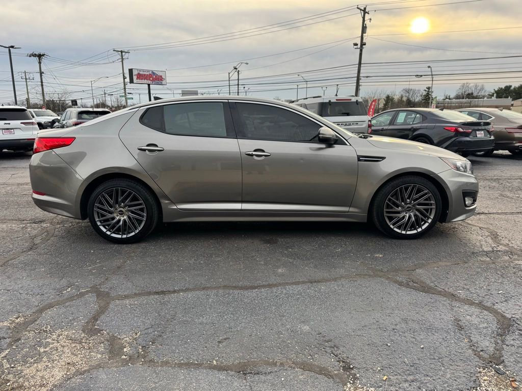 Used 2012 Kia Optima SX w/ Premium Touring Pkg image 9