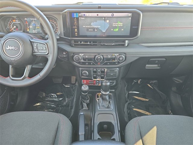 Used 2024 Jeep Wrangler Unlimited Rubicon image 11