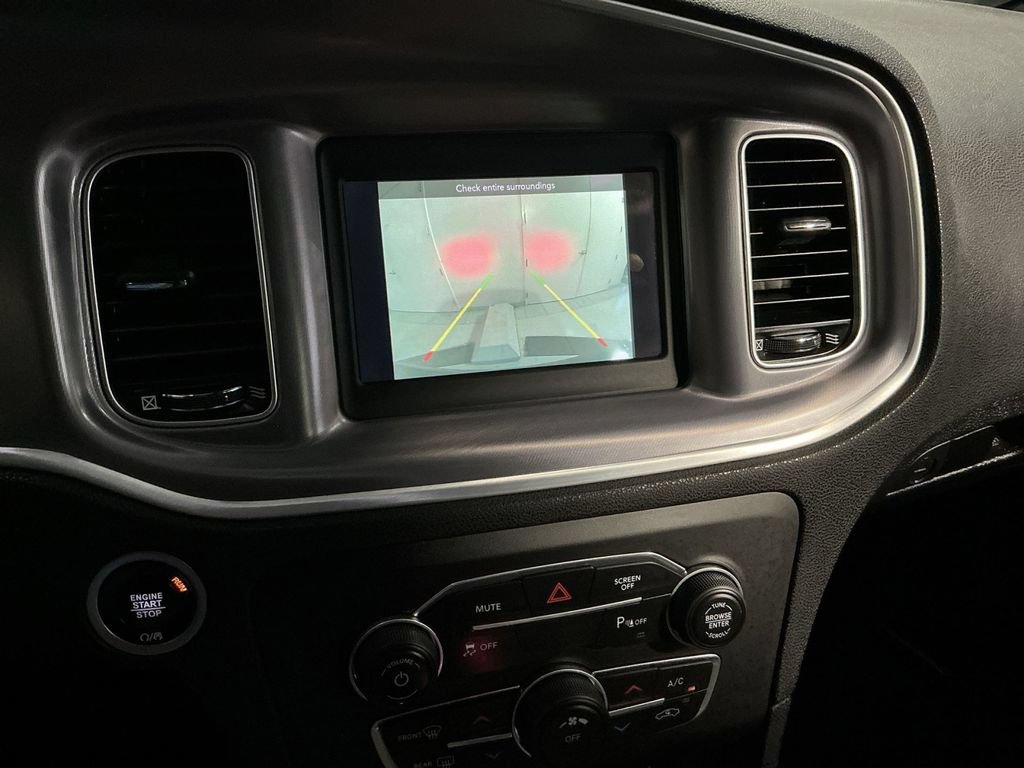 Used 2019 Dodge Charger SXT RWD image 20