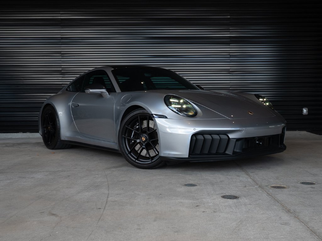 Certified 2026 Porsche 911 Carrera 4 GTS AWD/4WD image 9