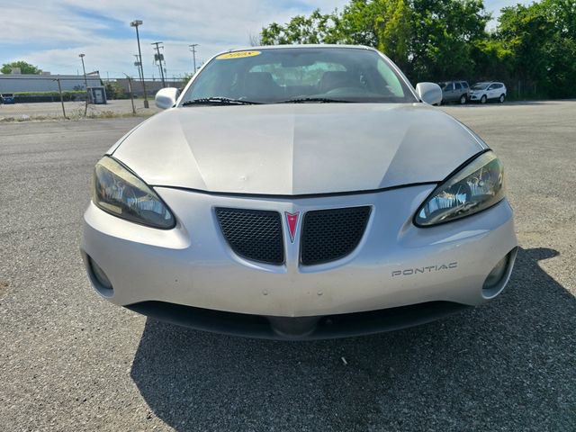 Used 2008 Pontiac Grand Prix w/ Premium Package FWD image 8