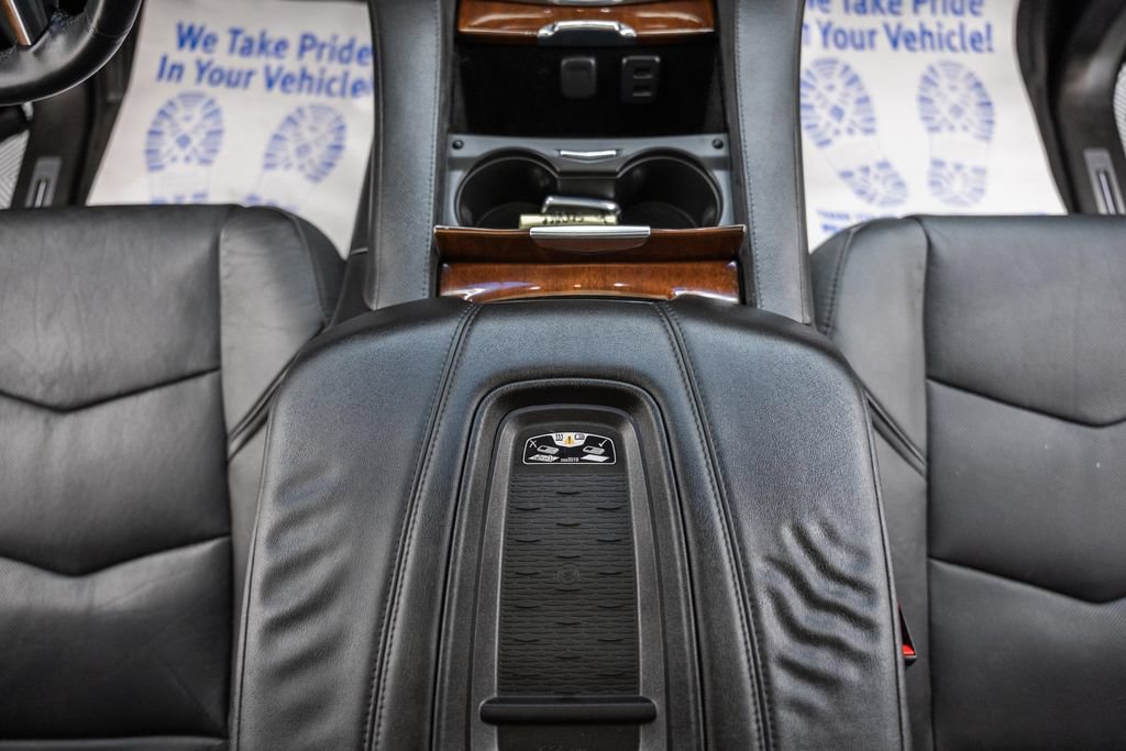 Used 2016 Cadillac Escalade Premium AWD/4WD image 27