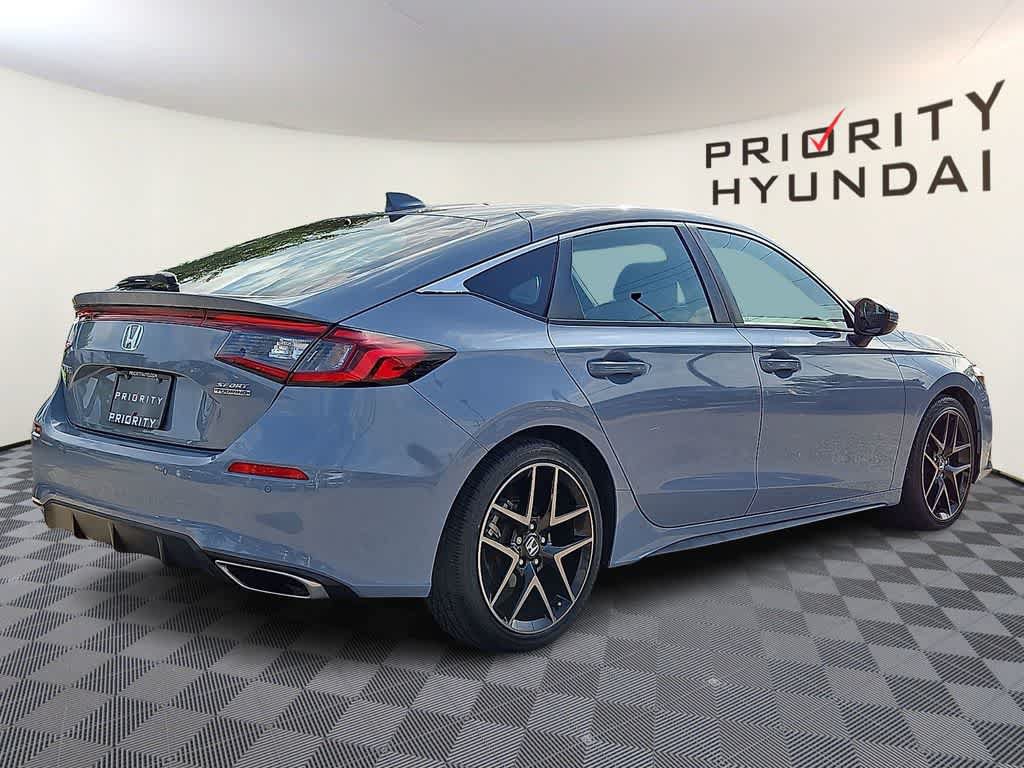 Used 2022 Honda Civic Sport Touring image 4