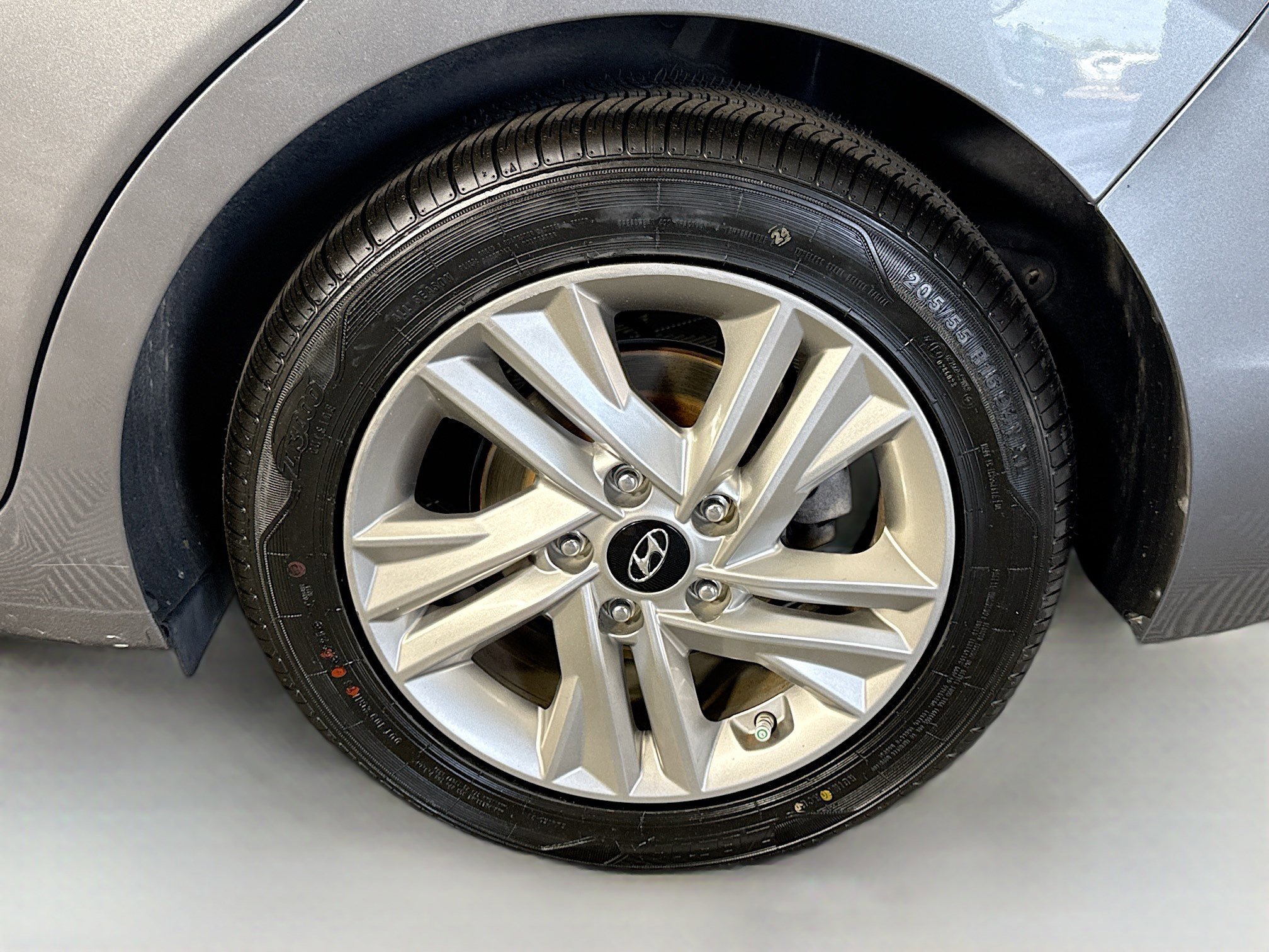 Used 2020 Hyundai Elantra SEL image 36