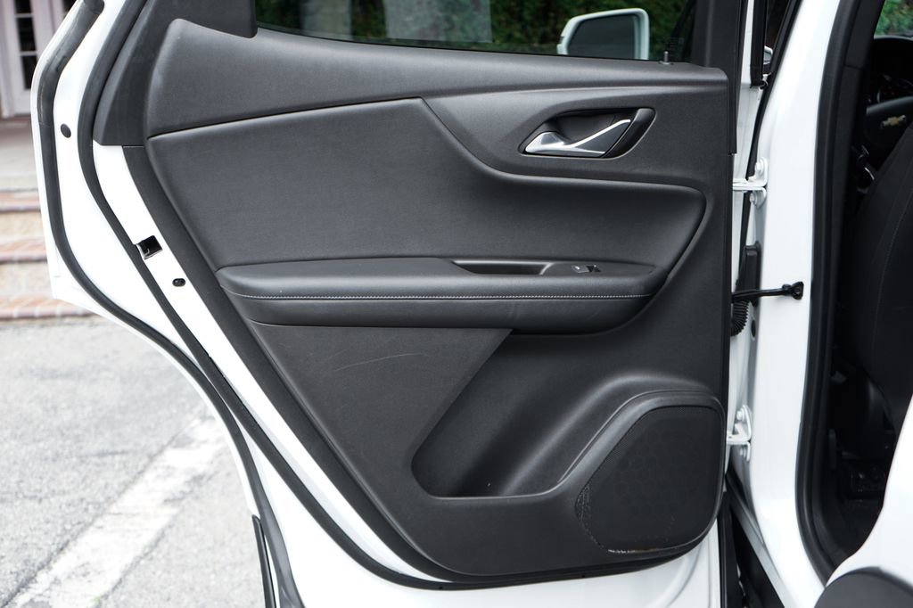 Used 2019 Chevrolet Blazer LT image 35