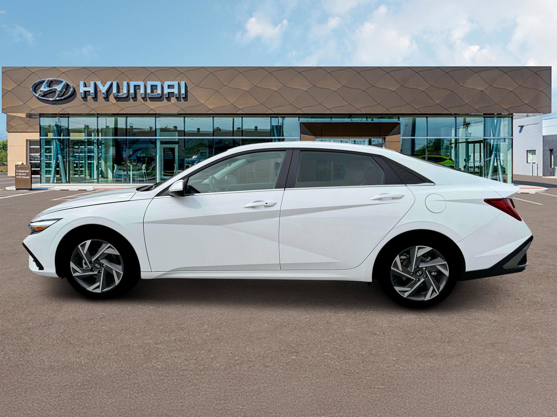 New 2025 Hyundai Elantra SEL image 3