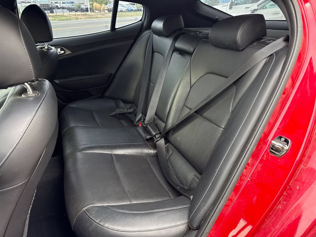 Used 2019 Kia Stinger GT1 AWD/4WD image 39