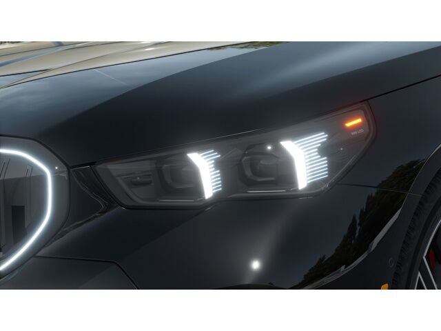 New 2027 BMW 550e xDrive AWD/4WD image 6