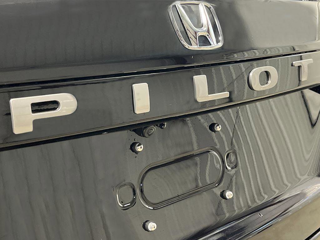 New 2026 Honda Pilot Touring image 9