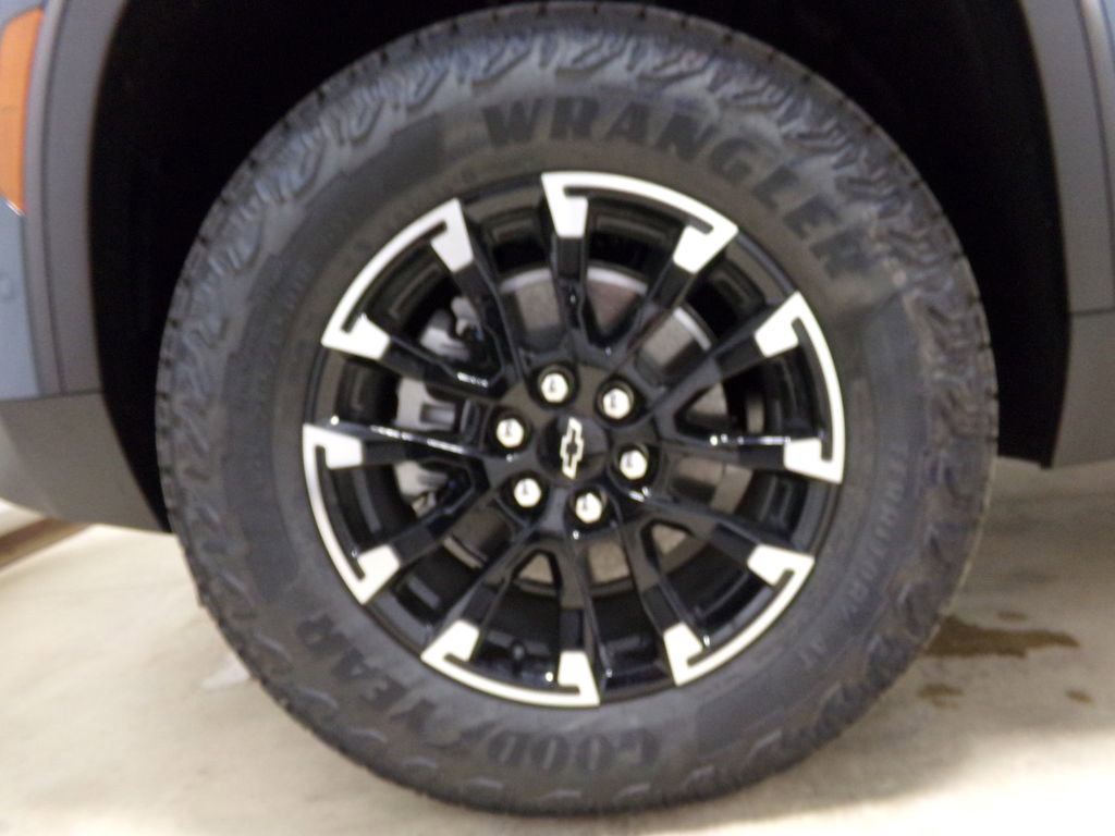 New 2026 Chevrolet Traverse Z71 w/ Enhanced Driving Package image 32