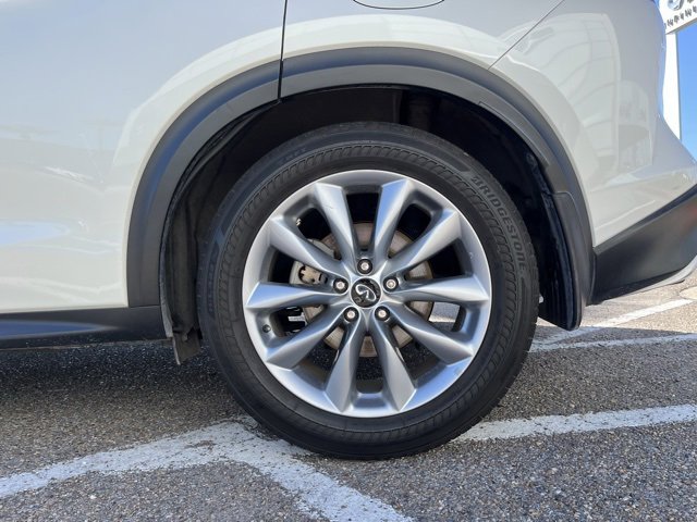 Certified 2021 INFINITI QX50 Luxe image 14