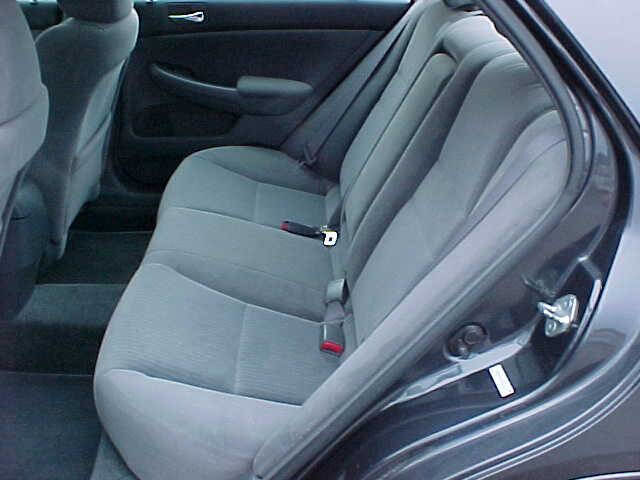 Used 2005 Honda Accord LX image 10