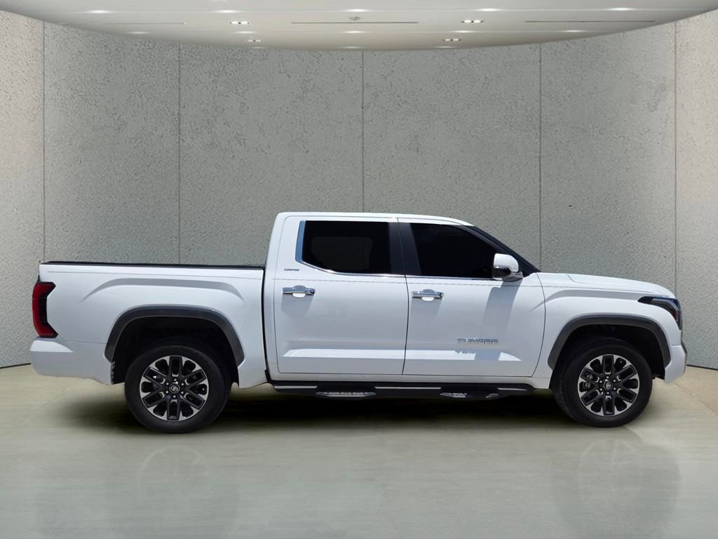 Used 2025 Toyota Tundra Limited AWD/4WD image 2