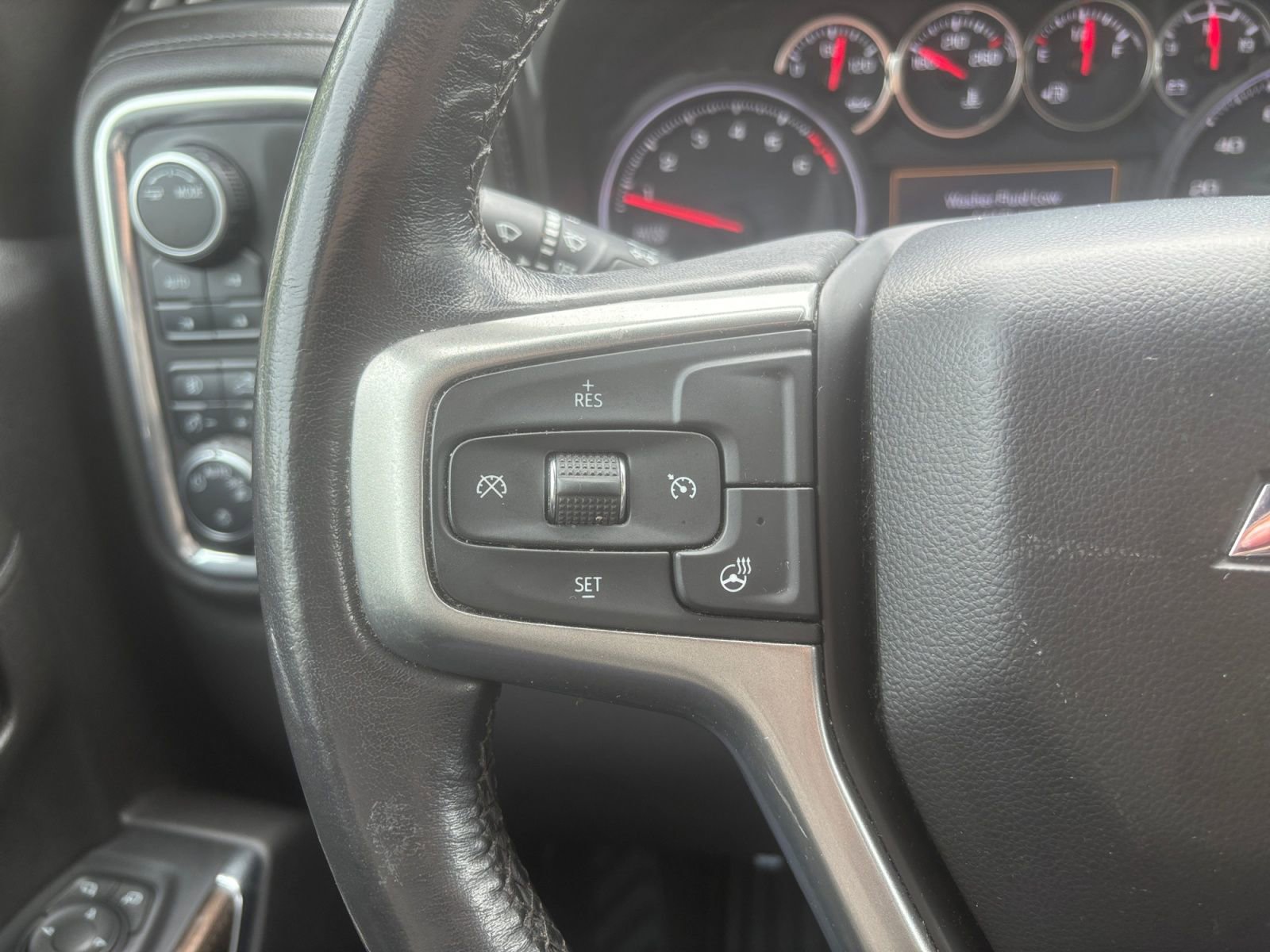 Used 2021 Chevrolet Silverado 1500 RST w/ Convenience Package II AWD/4WD image 22