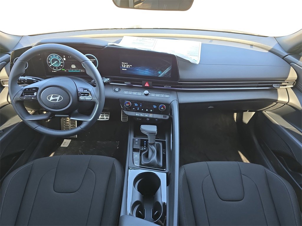 New 2026 Hyundai Elantra Sport image 9