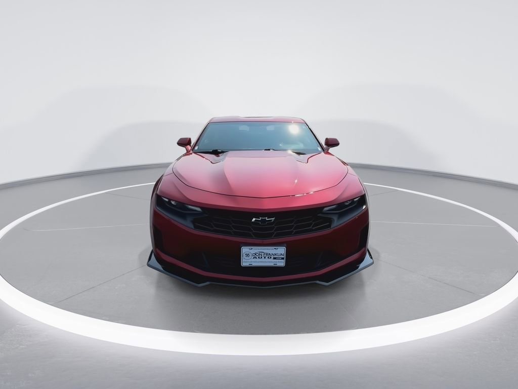 Used 2021 Chevrolet Camaro LT w/ Technology Package RWD image 3