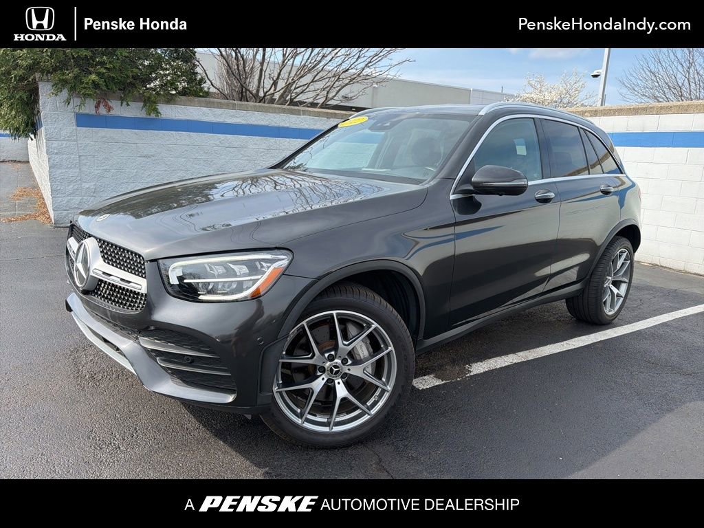 Used 2022 Mercedes-Benz GLC 300 4MATIC image 1