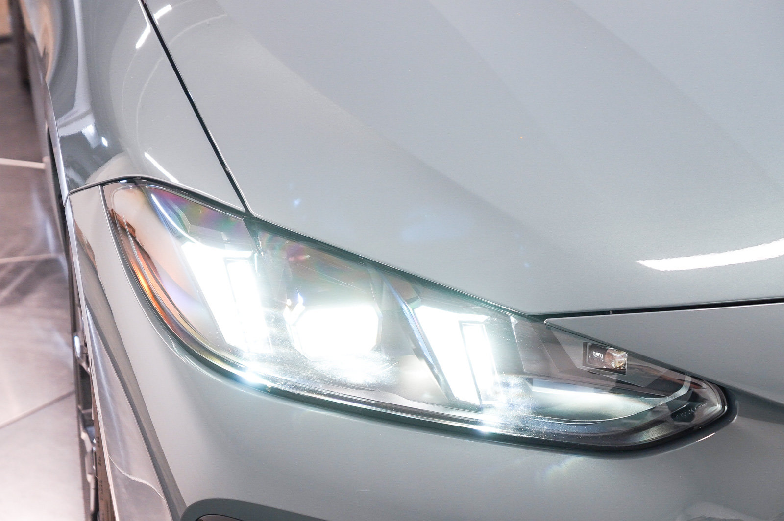 New 2027 BMW M440i Convertible RWD image 14