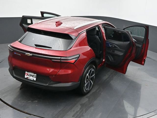 New 2026 Chevrolet Equinox EV LT image 61