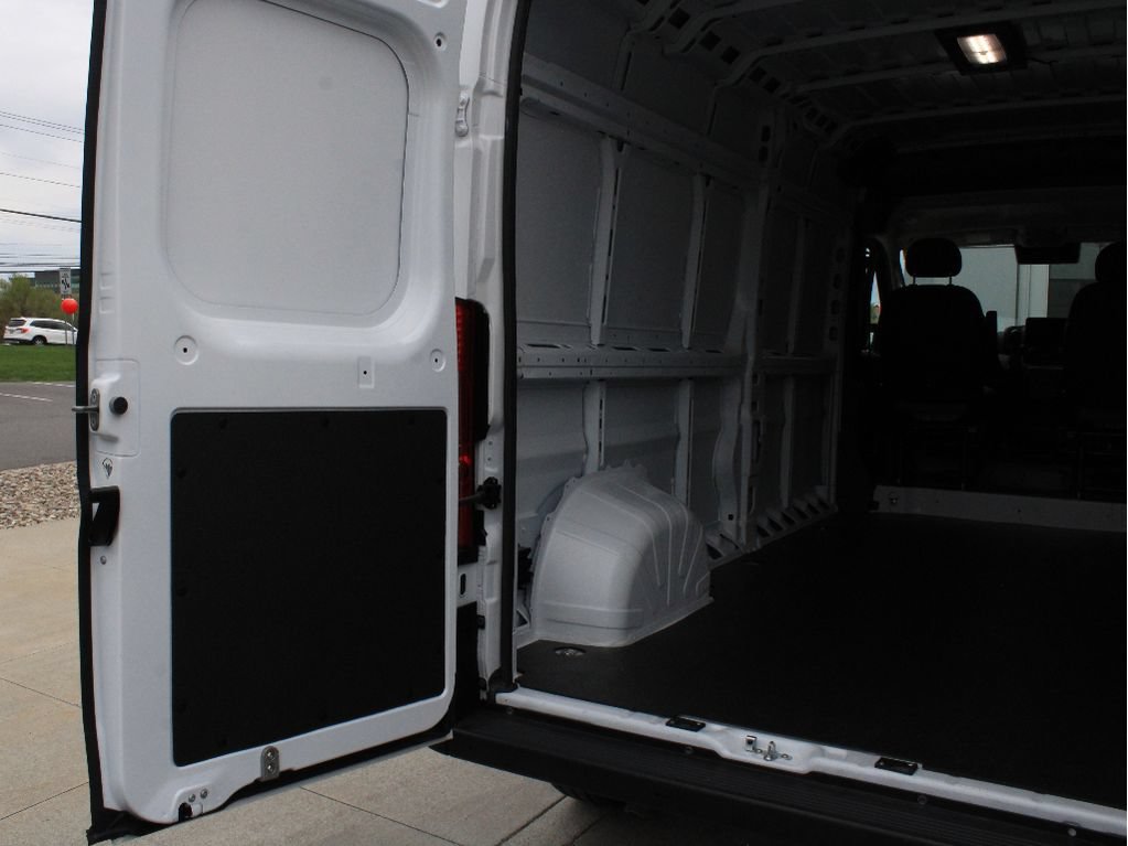 New 2026 RAM ProMaster 2500 w/ Premium Convenience Group FWD image 33