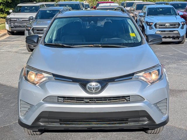 Used 2017 Toyota RAV4 LE FWD image 2