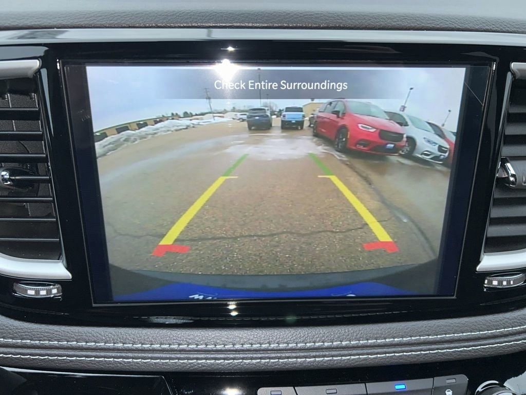 New 2026 Chrysler Pacifica Select image 35