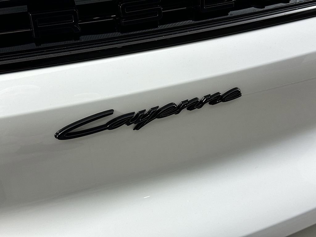 New 2026 Porsche Cayenne E-Hybrid Coupe image 34