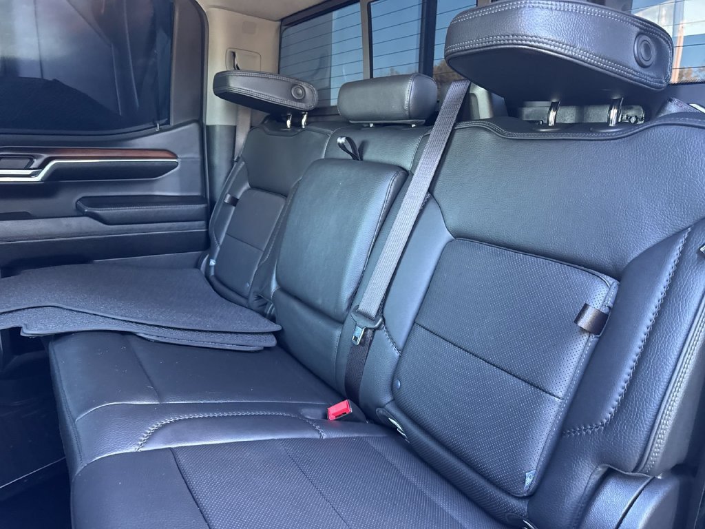 Used 2024 GMC Sierra 1500 Denali w/ Denali Reserve Package AWD/4WD image 19
