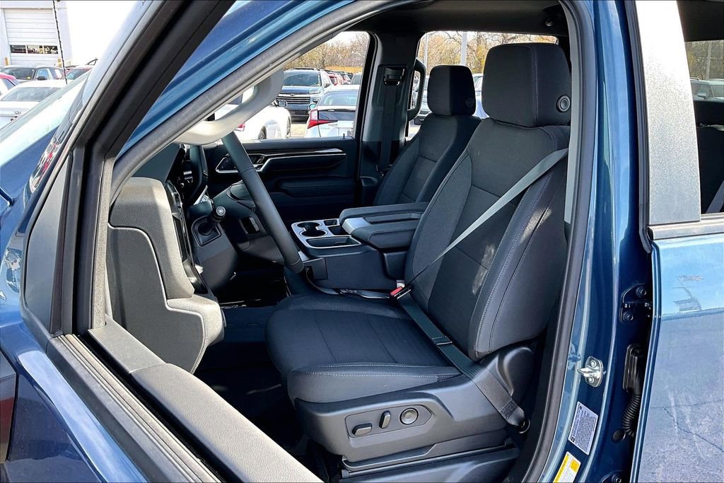 New 2026 Chevrolet Silverado 2500 LT w/ Texas Edition image 9