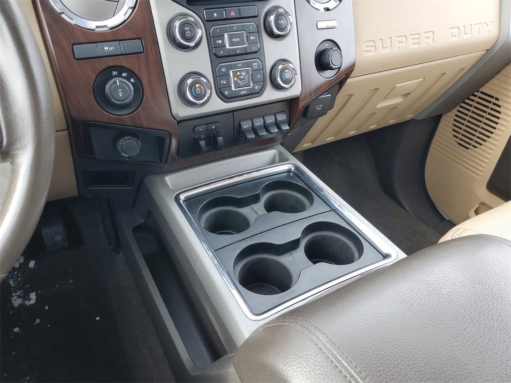 Used 2013 Ford F350 Lariat w/ Chrome Pkg image 30