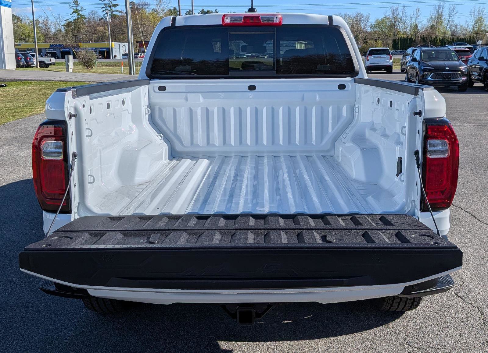 New 2026 GMC Canyon Elevation w/ Convenience Package AWD/4WD image 11