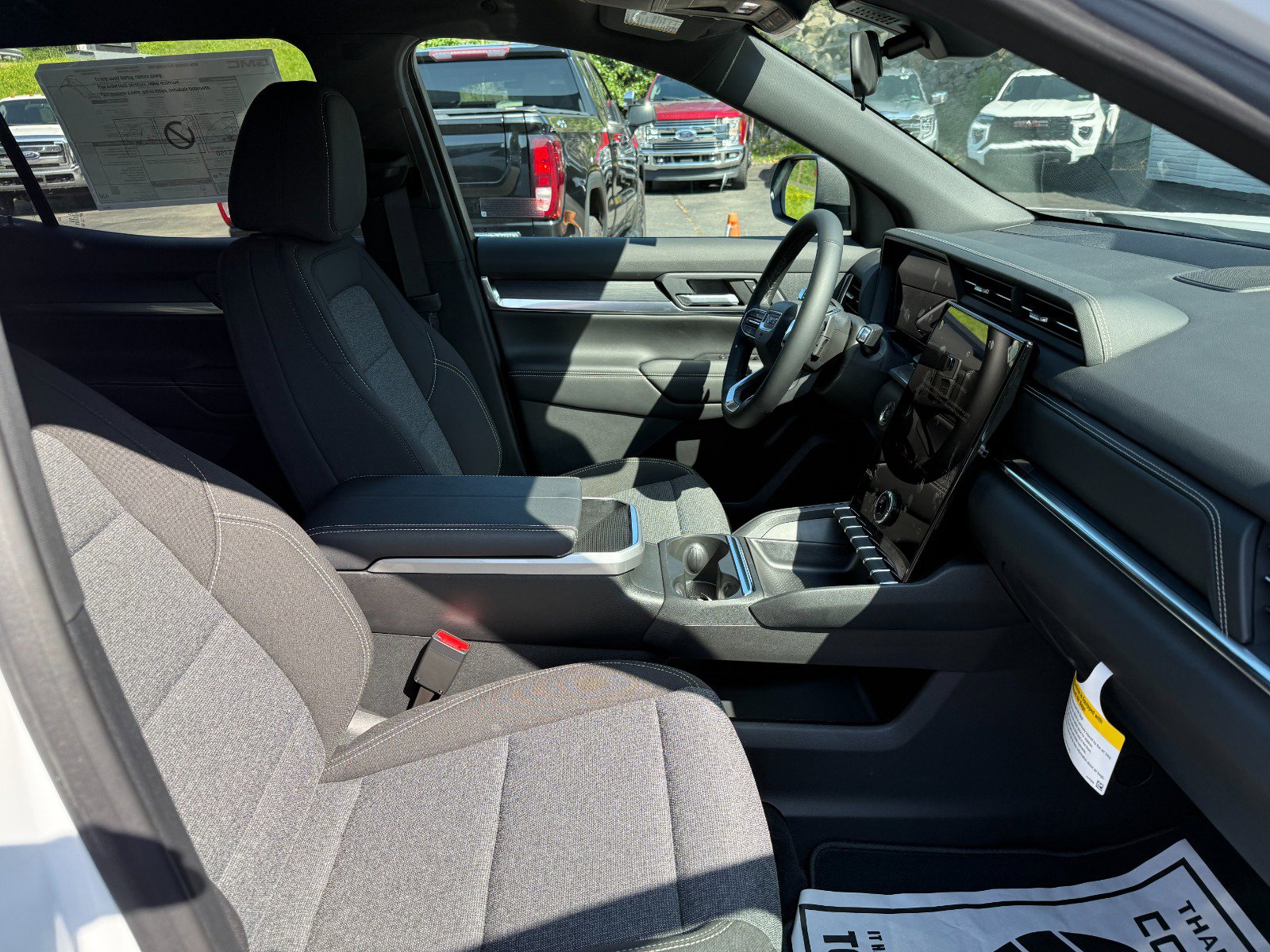 New 2026 GMC Terrain Elevation w/ LPO, Floor Liner Package FWD image 21