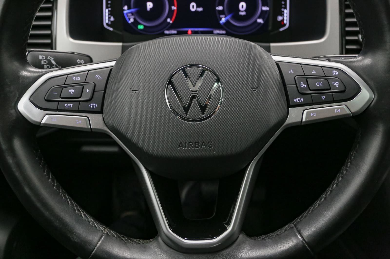 Certified 2020 Volkswagen Atlas Cross Sport SEL image 39