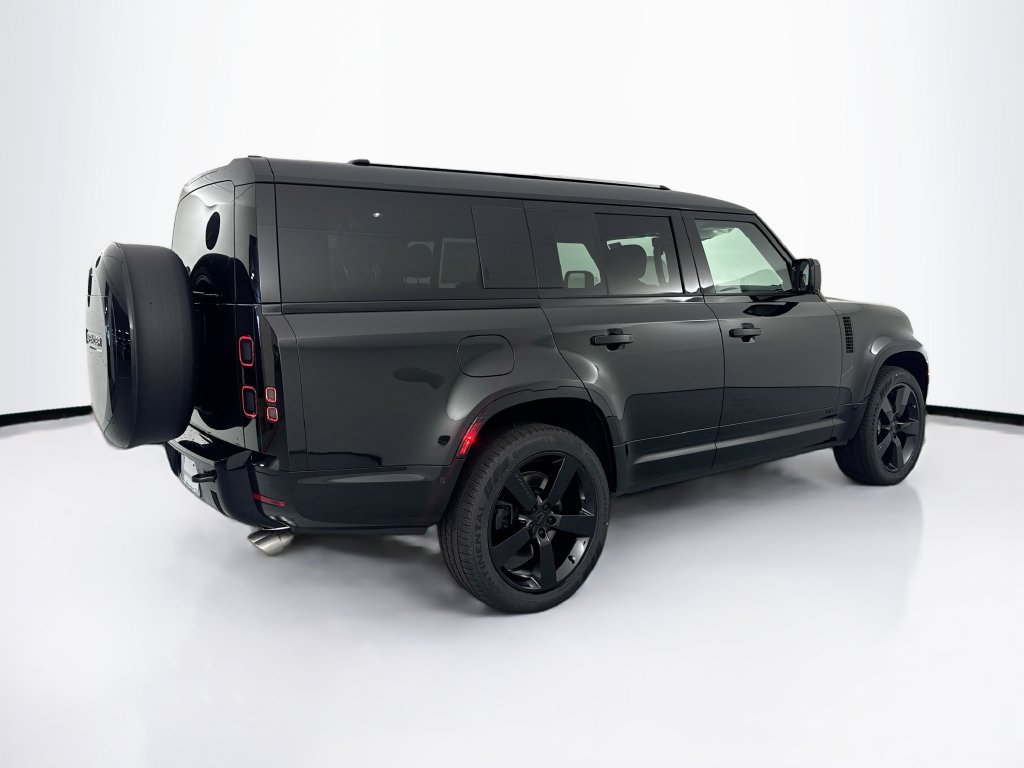 New 2026 Land Rover Defender 130 V8 AWD/4WD image 5