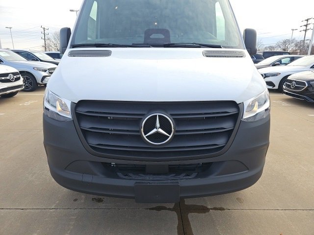 New 2025 Mercedes-Benz Sprinter 2500 image 2