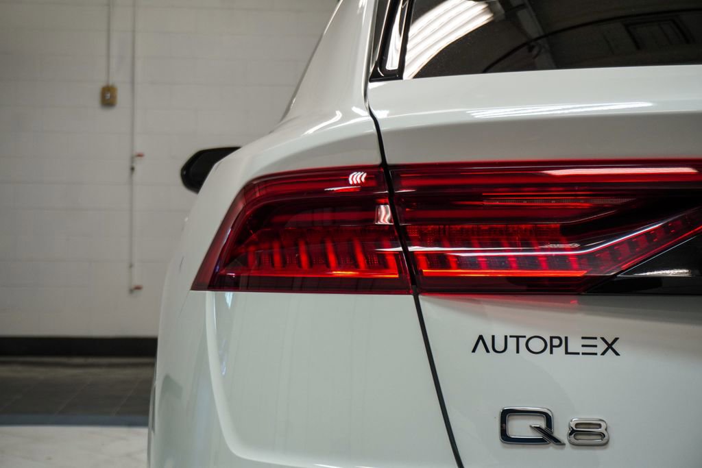 Used 2022 Audi Q8 Premium Plus w/ Premium Plus Package AWD/4WD image 41