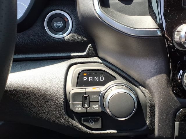 New 2026 RAM 1500 Express AWD/4WD image 21
