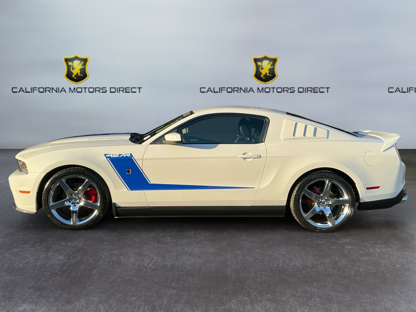 Used 2010 Ford Mustang GT image 8