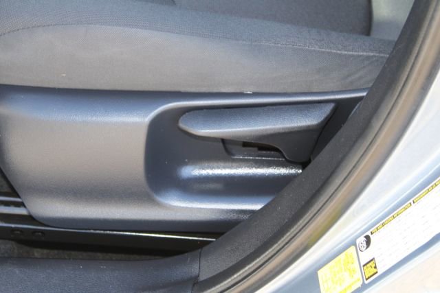 Used 2022 Toyota Corolla LE image 30