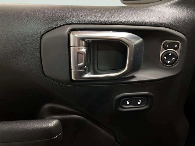 Used 2025 Jeep Wrangler Unlimited Rubicon 4xe w/ Convenience Group image 27